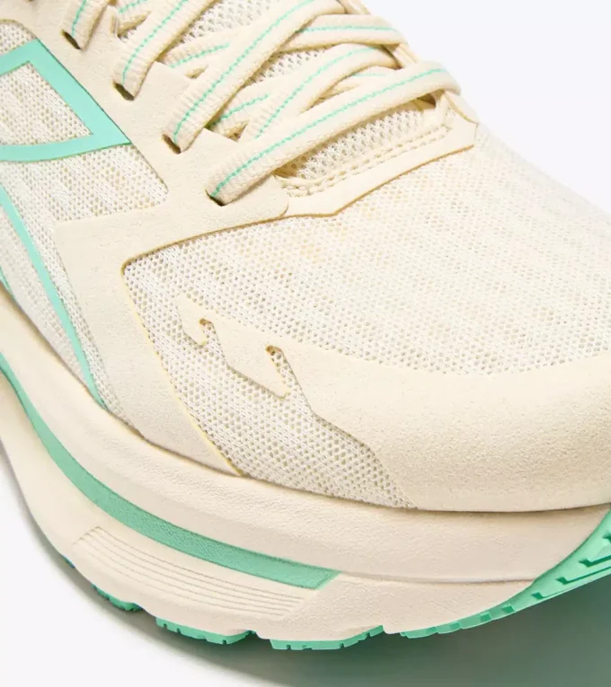 Cellula W Scarpa da corsa – Comfort e stabilità