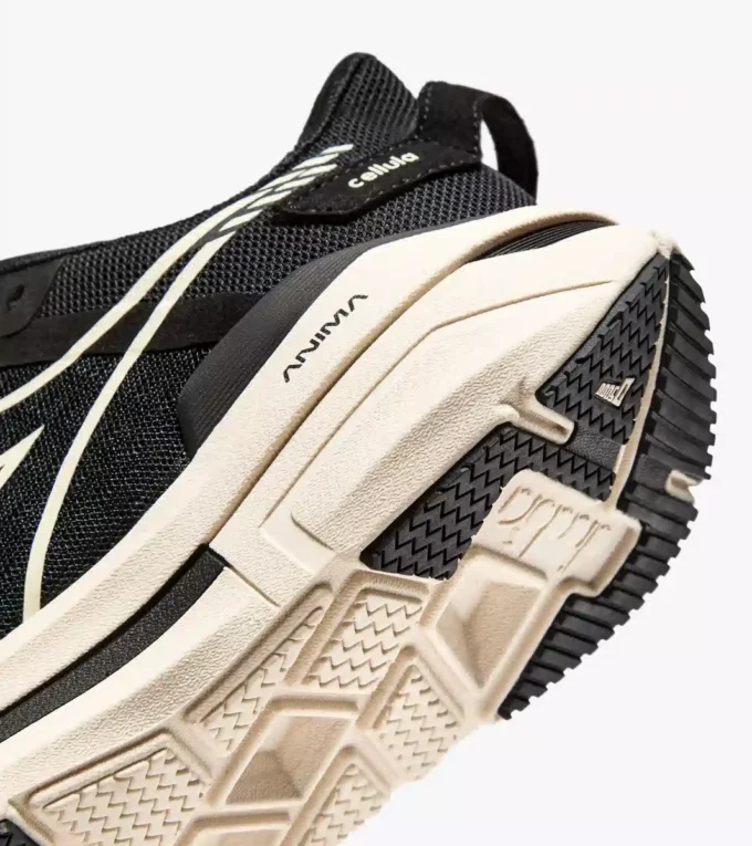 Cellula W Scarpa da corsa – Comfort e stabilità