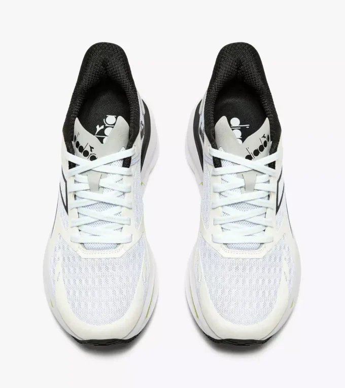 Cellula W Scarpa da corsa – Comfort e stabilità