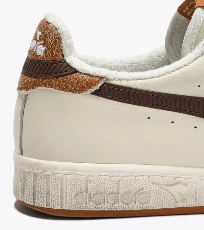 Game Low Stripes Waxed Sneaker da tennis retrò Game Low Stripes Waxed Sneaker da tennis retrò