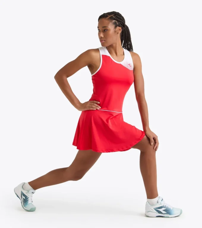 L. Abito da tennis Court