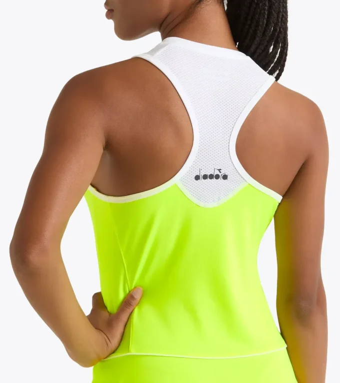 L. Abito da tennis Court