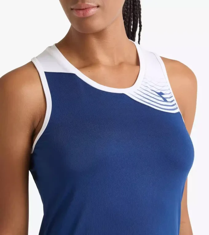 L. Abito da tennis Court