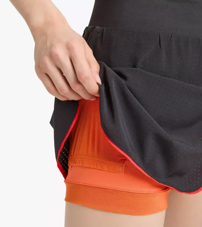 L. Gonna Icon Gonna da tennis in microfibra