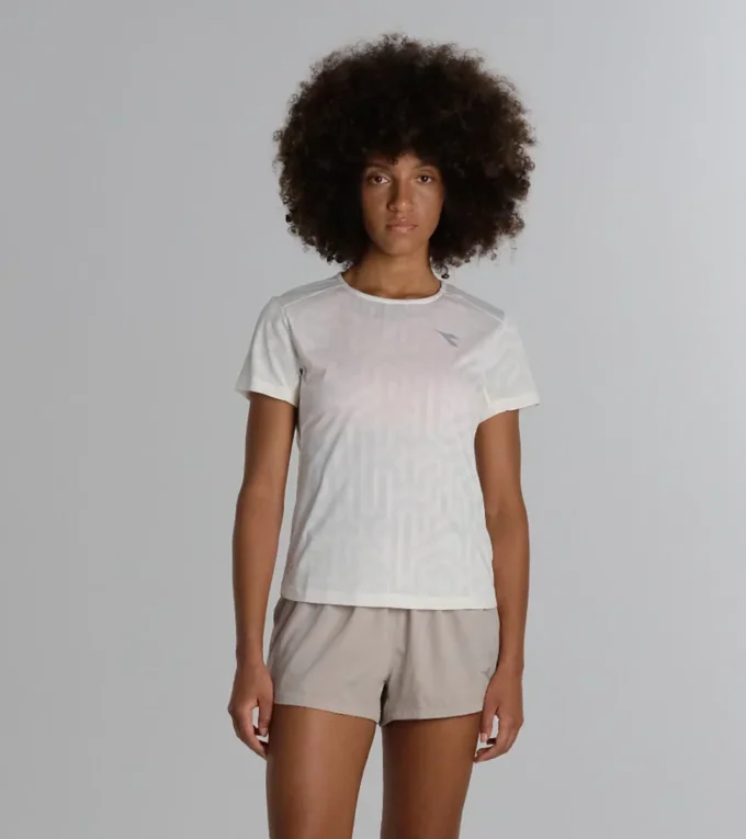 L. Super Light Ss T-Shirt Maglietta da corsa – Tessuto leggero Coolcore