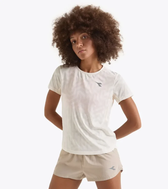 L. Super Light Ss T-Shirt Maglietta da corsa – Tessuto leggero Coolcore