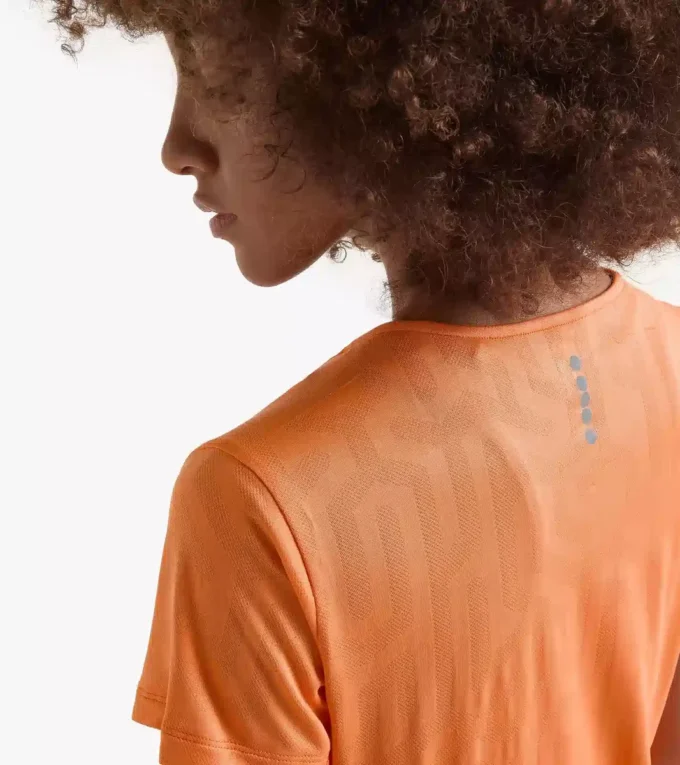 L. Super Light Ss T-Shirt Maglietta da corsa – Tessuto leggero Coolcore