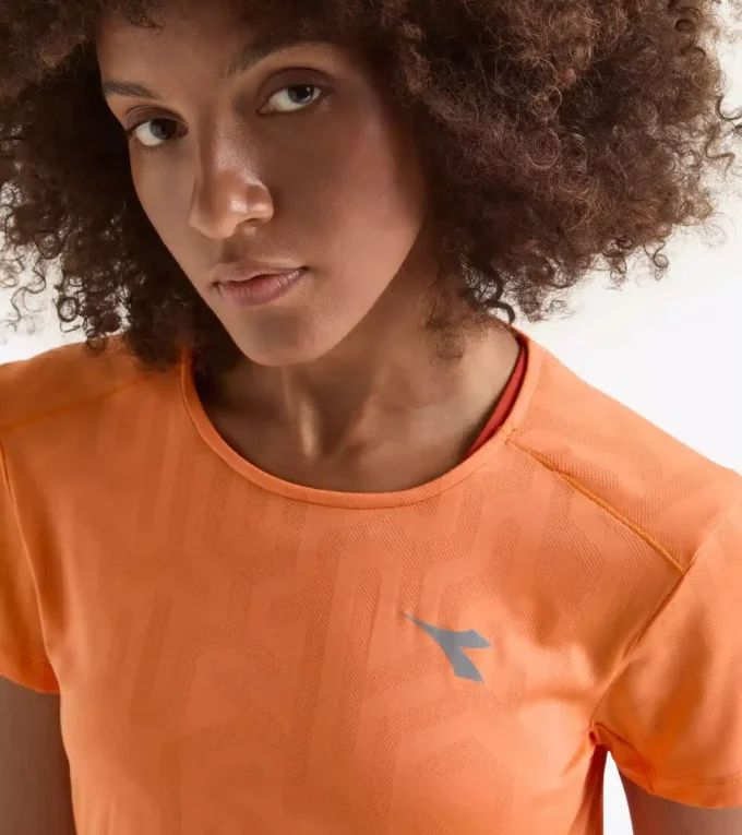 L. Super Light Ss T-Shirt Maglietta da corsa – Tessuto leggero Coolcore