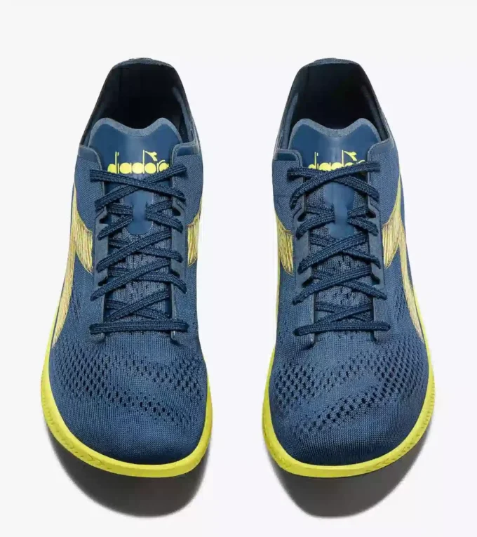 Mezzofondo Scarpe chiodate per medie distanze – Competizione