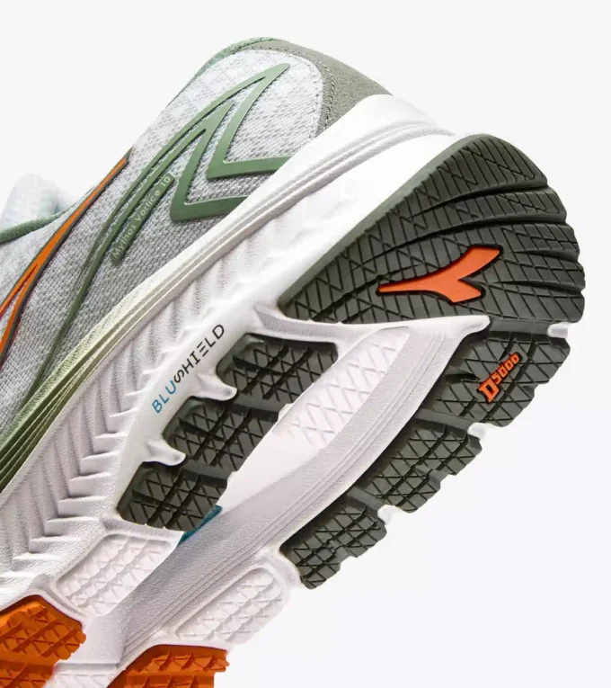 Mythos Blushield 10 Vortice Scarpa da running – Ammortizzazione e protezione