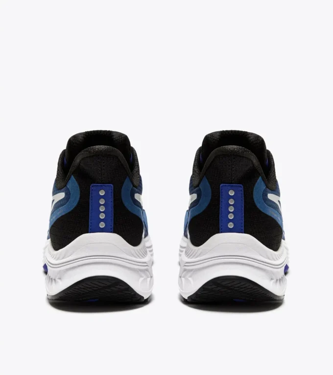 Mythos Blushield 9 Vortice Scarpa da corsa – Ammortizzazione e protezione