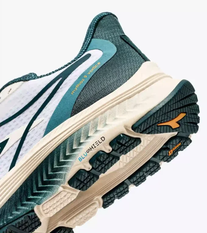 Mythos Blushield 9 Vortice Scarpa da corsa – Ammortizzazione e protezione