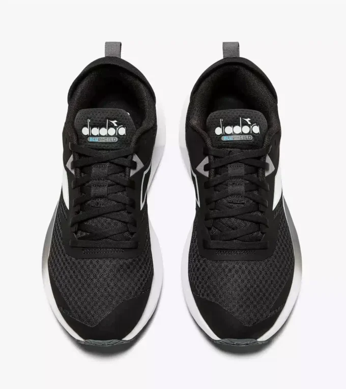 Mythos Blushield Vigore 3 Wide Scarpa da running con calzata ampia – Stabilità e protezione