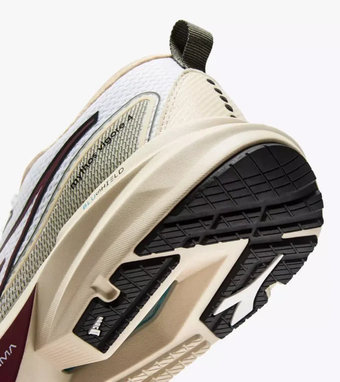 Mythos Blushield Vigore 4 Scarpa da running – Stabilità e protezione