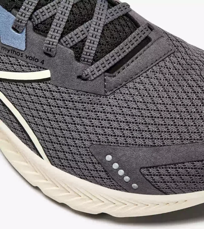 Mythos Blushield Volo 4 2030 Scarpa da running – Realizzata con materiali a ridotto impatto ambientale