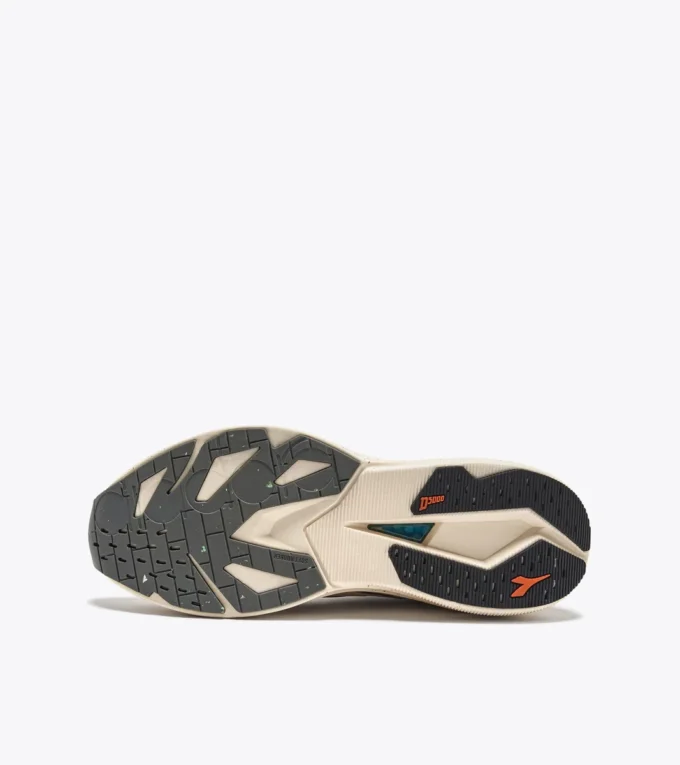 Mythos Blushield Volo 5 2030 Scarpa da running a basso impatto ambientale – Stabilità e leggerezza