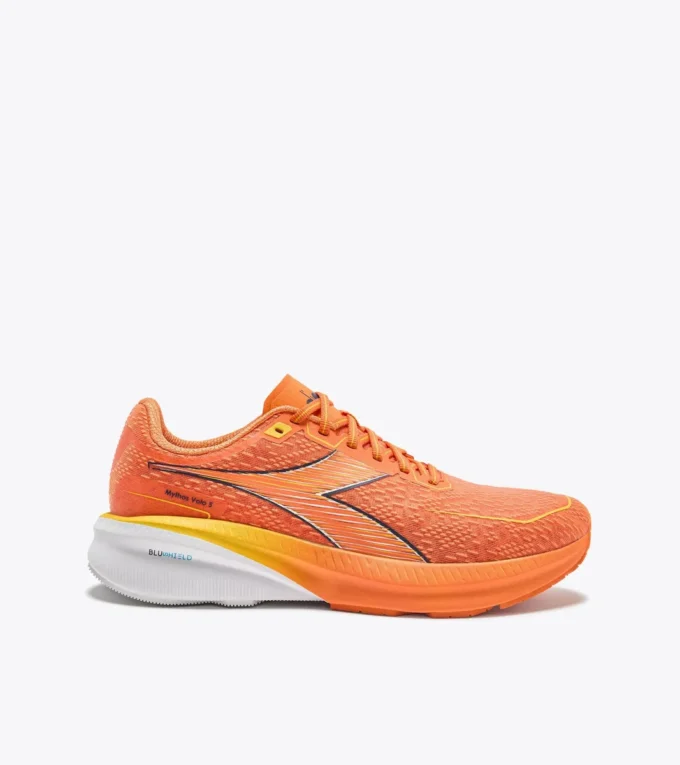 Mythos Blushield Volo 5 Scarpa da running – Stabilità e leggerezza