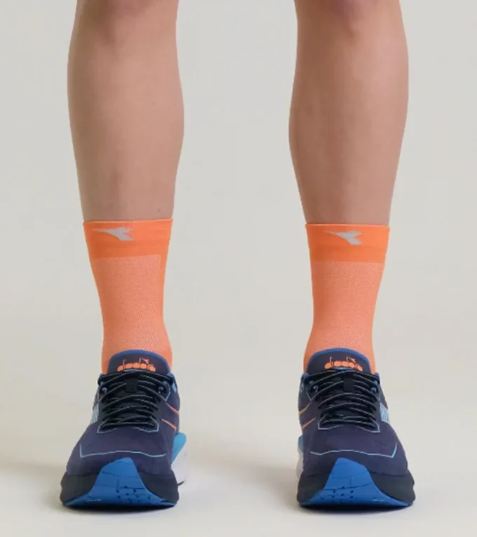 Mythos Blushield Volo 5 Scarpa da running – Stabilità e leggerezza