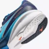 Mythos Blushield Volo 5 Scarpa da running – Stabilità e leggerezza