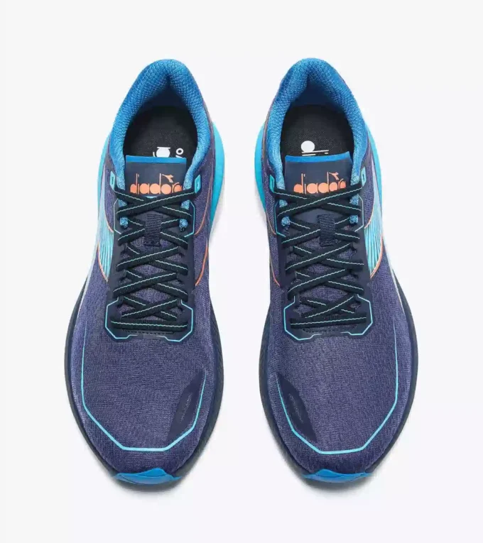 Mythos Blushield Volo 5 Scarpa da running – Stabilità e leggerezza