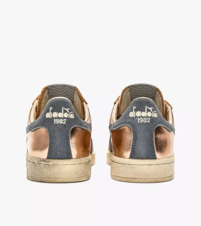 Prestige Metal Used Sneaker Heritage realizzata in pelle