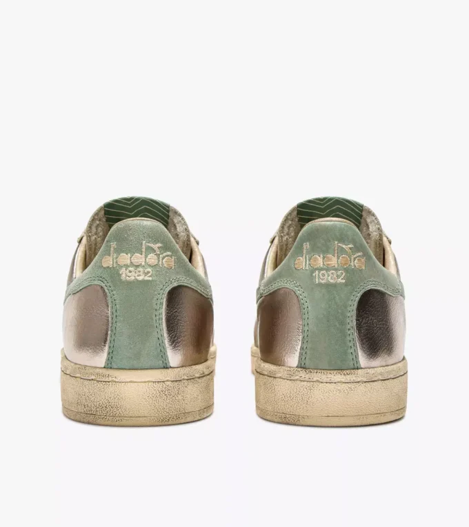 Prestige Metal Used Sneaker Heritage realizzata in pelle