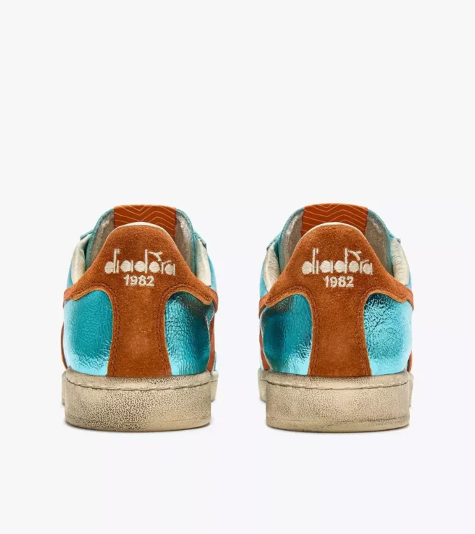 Prestige Metal Used Sneaker Heritage realizzata in pelle