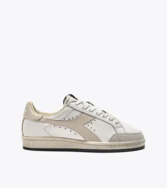 Prestige Used Sneaker Heritage realizzata in pelle