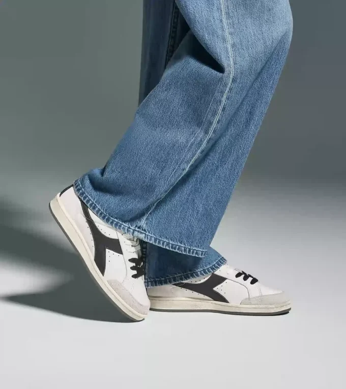 Prestige Used Sneaker Heritage realizzata in pelle