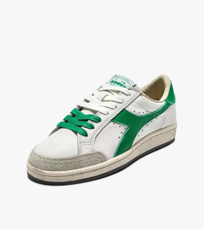 Prestige Used Sneaker Heritage realizzata in pelle