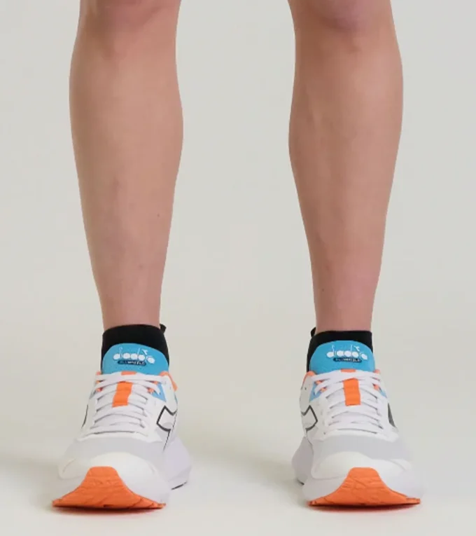 Scarpa da running Mythos Blushield Vigore 3 – Stabilità e protezione