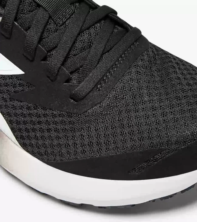 Scarpa da running Mythos Blushield Vigore 3 – Stabilità e protezione