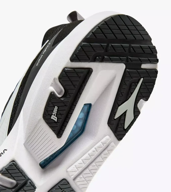 Scarpa da running Mythos Blushield Vigore 3 – Stabilità e protezione