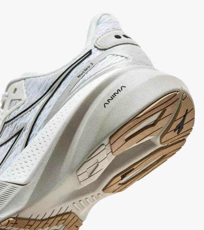 Scarpa da running Nucleo 2 W – Comfort e stabilità