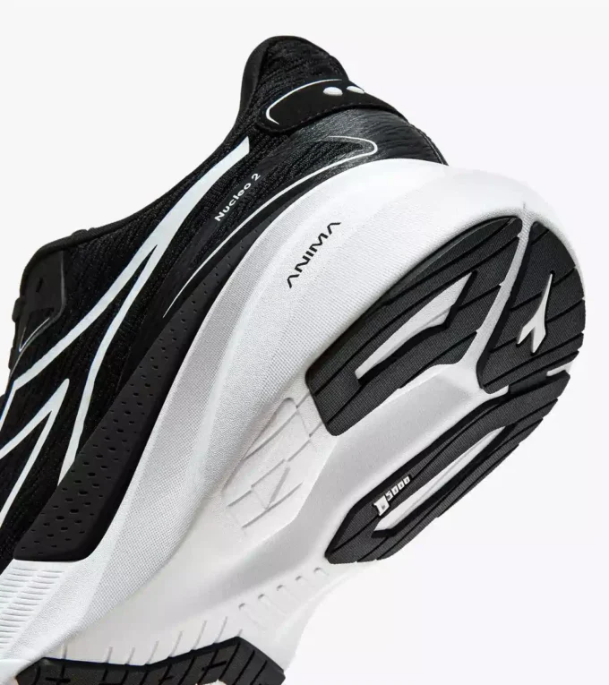 Scarpa da running Nucleo 2 W – Comfort e stabilità