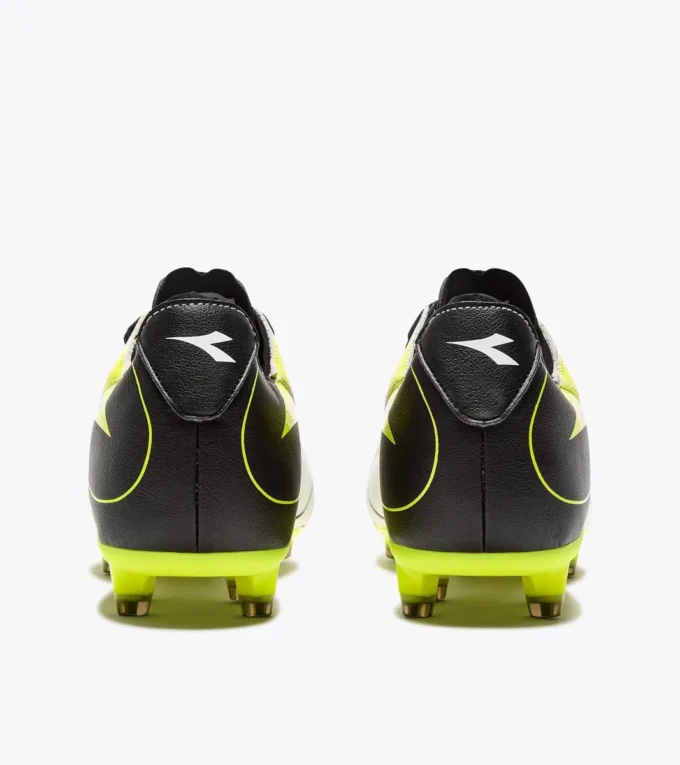 Scarpe da calcio in pelle Maximus Icon Lt Slp12 per terreni compatti