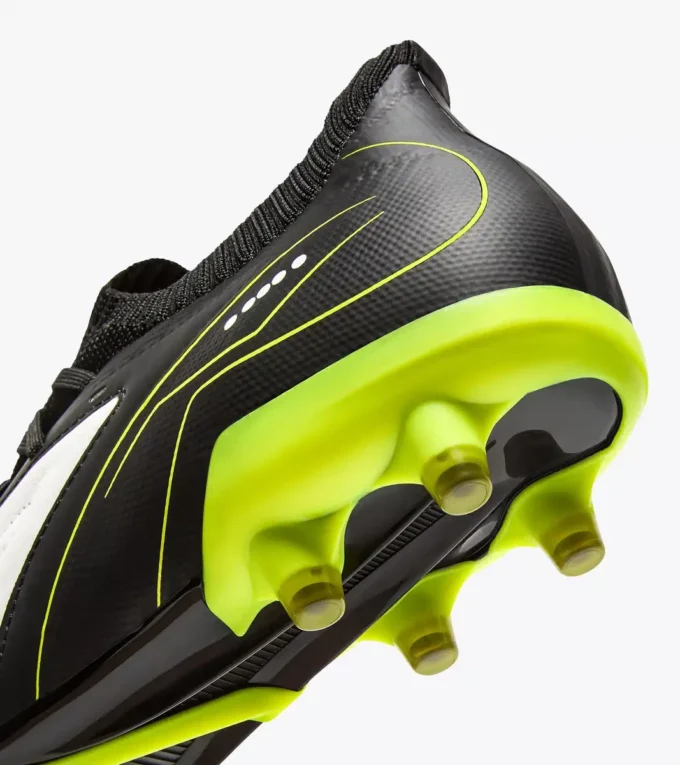 Scarpe da calcio in pelle Maximus Icon Slx per terreni compatti