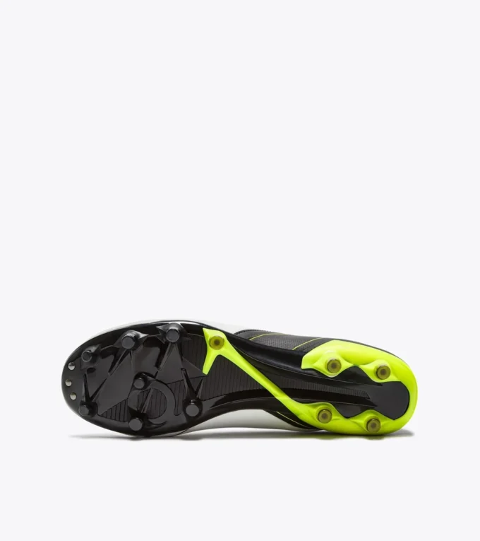 Scarpe da calcio in pelle Maximus Icon Slx per terreni compatti