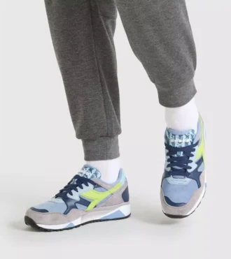 Scarpe sportive N9002