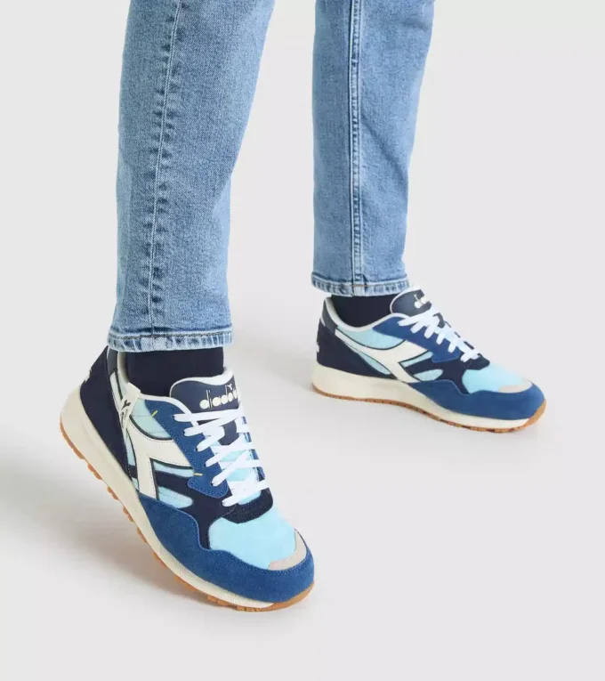 Scarpe sportive N902 Label