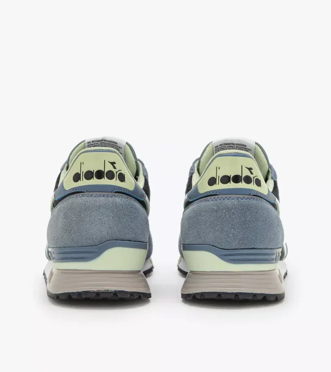 Titan Scarpe sportive