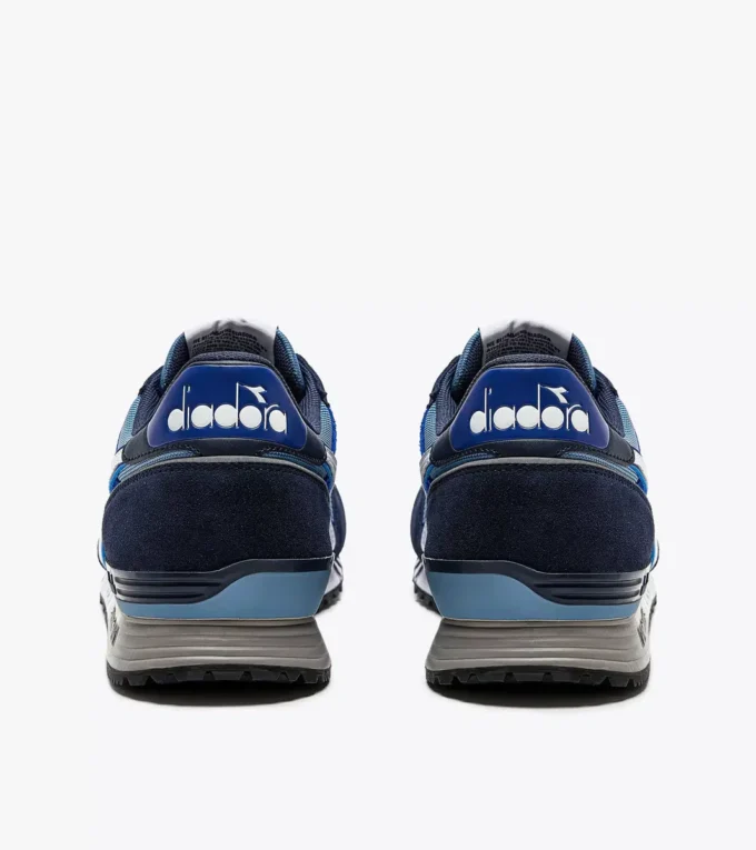 Titan Scarpe sportive