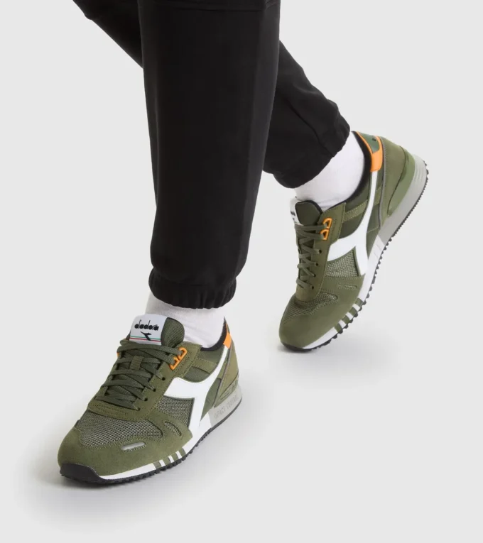 Titan Scarpe sportive