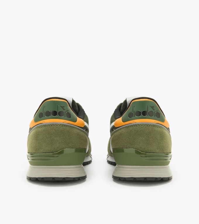 Titan Scarpe sportive