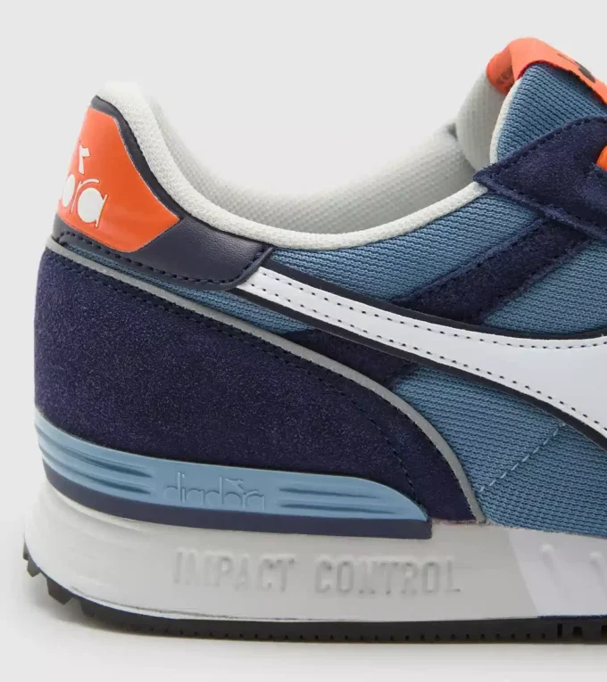 Titan Scarpe sportive