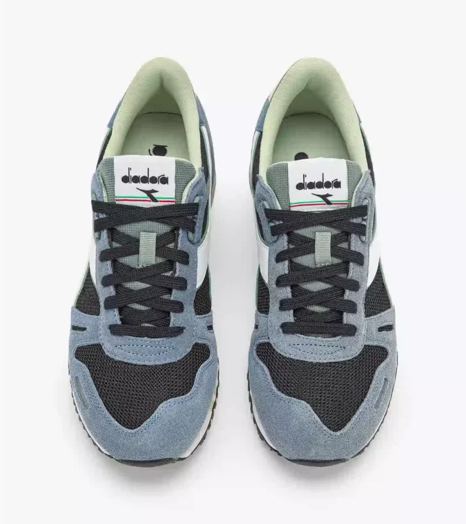 Titan Scarpe sportive